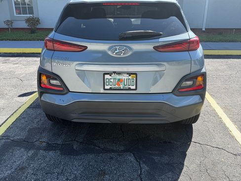 Used 2020 Hyundai Kona SE image 1
