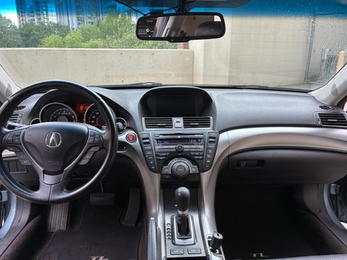 Used 2009 Acura TL w/ Technology Package FWD image 11