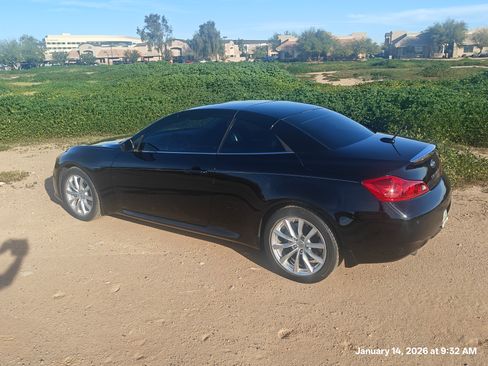 Used 2012 INFINITI G37 37 Convertible 2D w/ Premium Pkg image 21