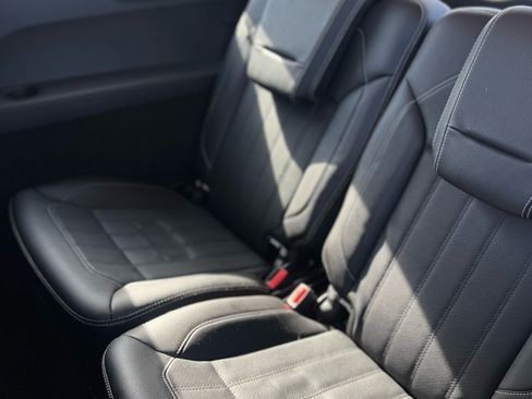 Used 2014 Mercedes-Benz GL 450 4MATIC image 13