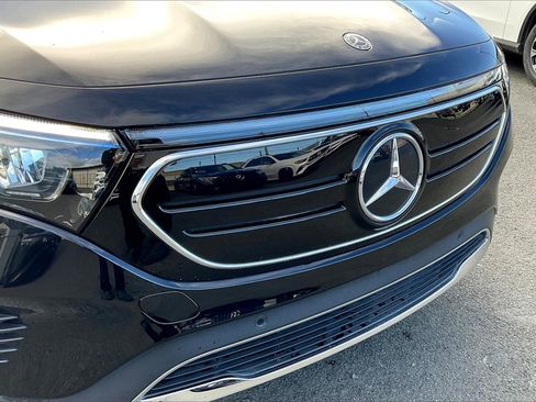Used 2023 Mercedes-Benz EQB 250+ image 28