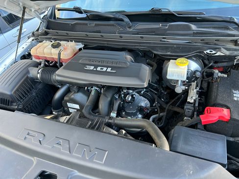 Used 2022 RAM 1500 Laramie image 15