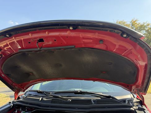 Used 2018 Ford Explorer Limited image 23