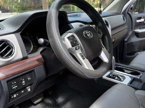 Used 2021 Toyota Tundra Limited w/ Limited Premium Package image 6