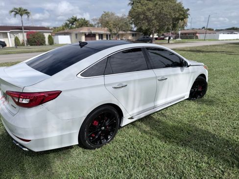 Used 2016 Hyundai Sonata Limited 2.0T image 4