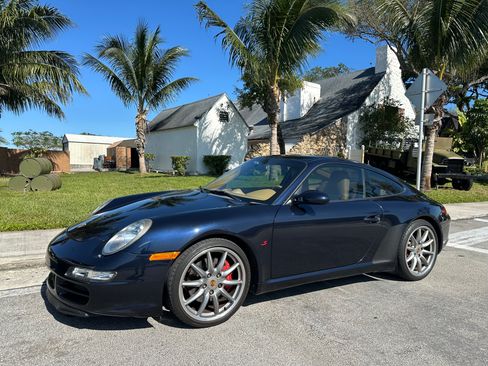 Used 2006 Porsche 911 Carrera S image 2