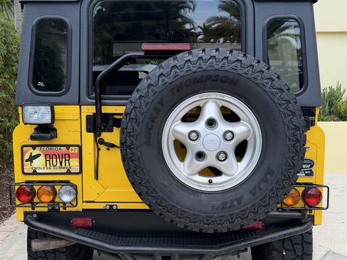 Used 1997 Land Rover Defender 90 AWD/4WD image 6
