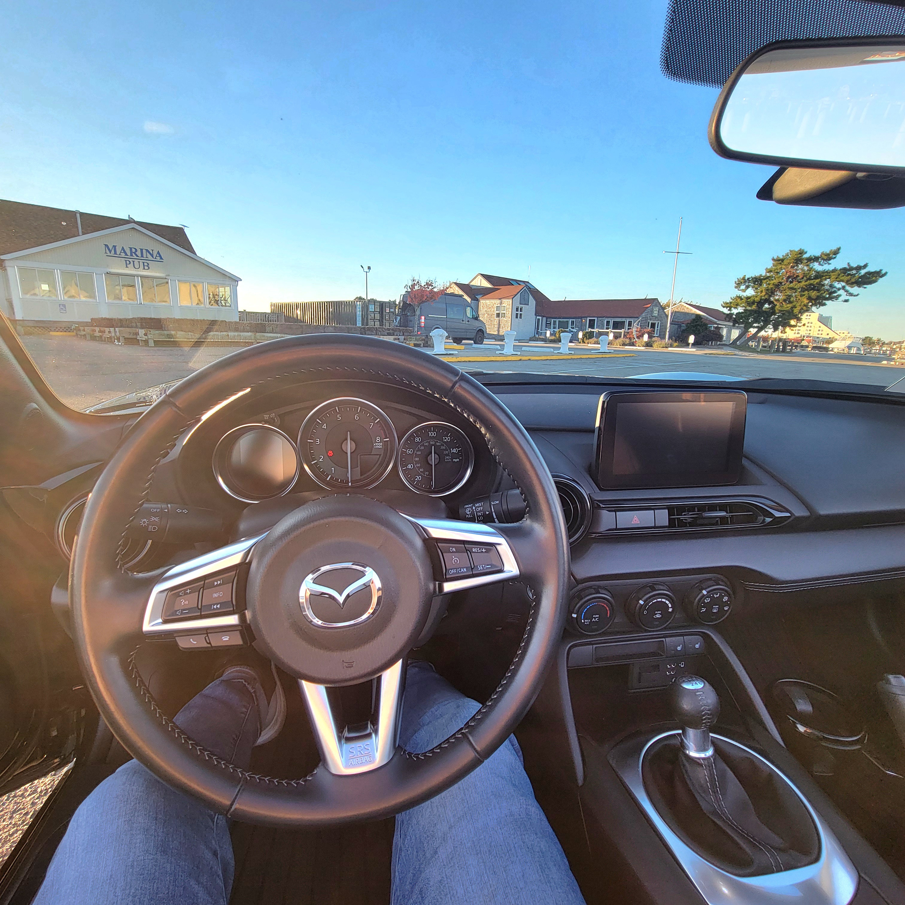 Used 2021 MAZDA MX-5 Miata Club RWD image 18