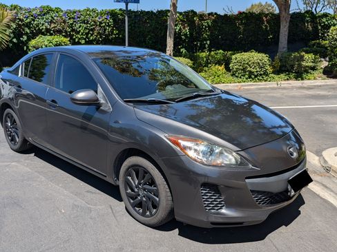 Used 2012 MAZDA MAZDA3 i Touring image 10