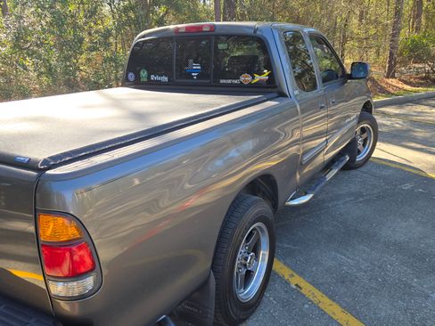 Used 2003 Toyota Tundra SR5 image 10