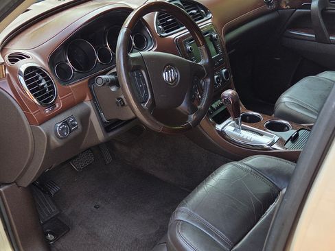 Used 2014 Buick Enclave Premium w/ Trailering Provision Package image 9