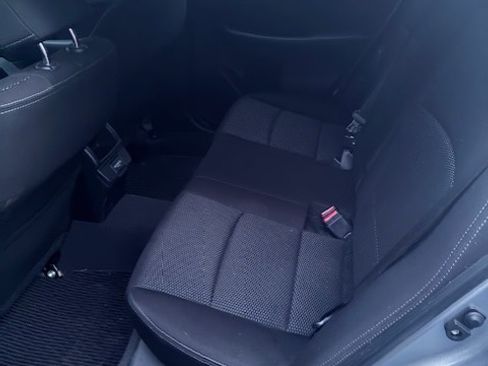 Used 2018 Subaru Outback 2.5i Premium image 17