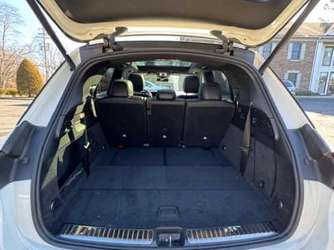 Used 2023 Mercedes-Benz GLE 450 450 4MATIC Sport Utility 4D image 12