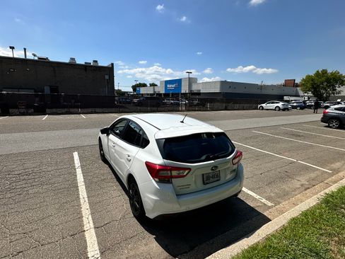 Used 2019 Subaru Impreza 2.0i AWD/4WD image 9