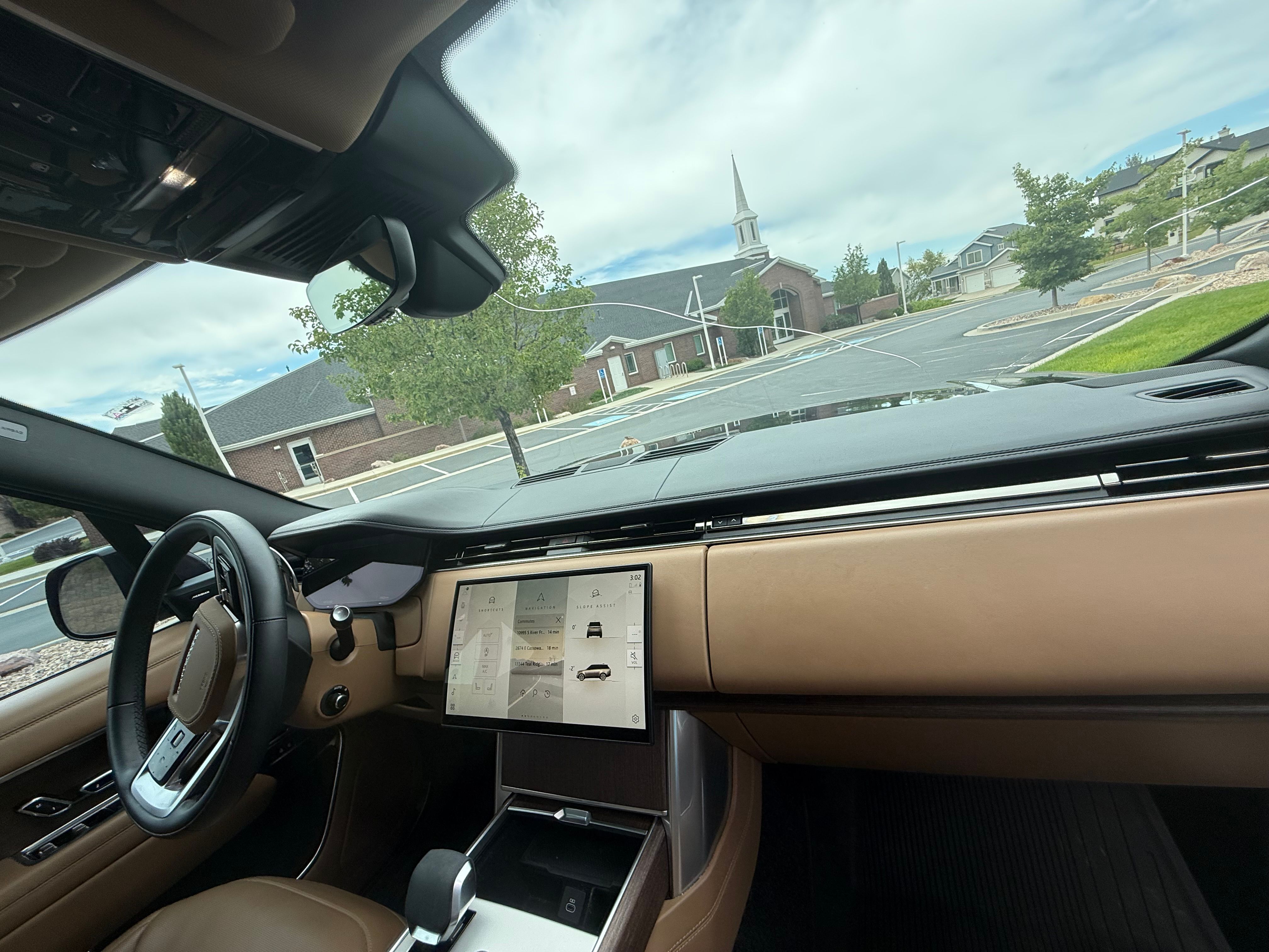 Used 2024 Land Rover Range Rover SE AWD/4WD image 23
