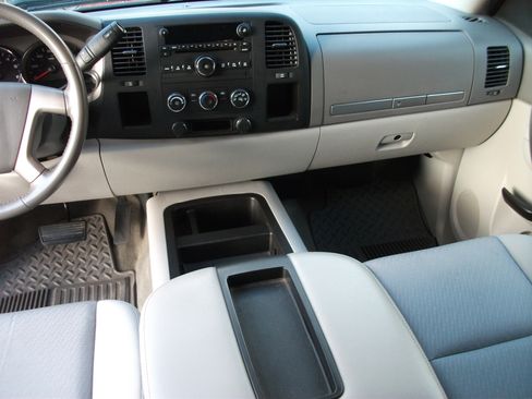 Used 2012 Chevrolet Silverado 3500 LT RWD image 22