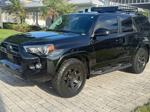 Used 2021 Toyota 4Runner Trail Special Edition RWD image 16
