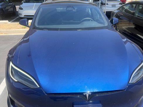 Used 2023 Tesla Model S Standard Range AWD/4WD image 1