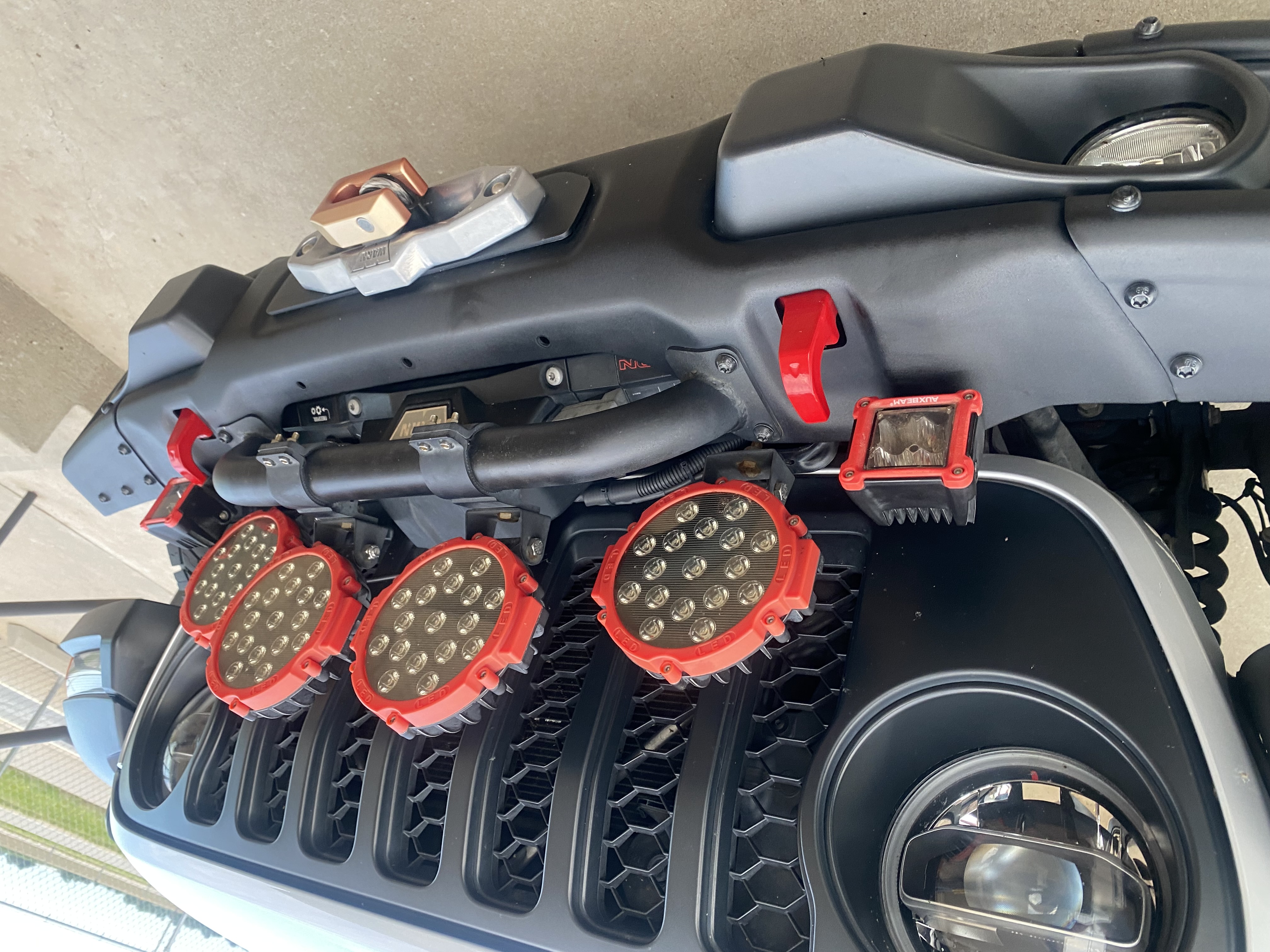 Used 2022 Jeep Gladiator Rubicon w/ LED Lighting Group AWD/4WD image 8