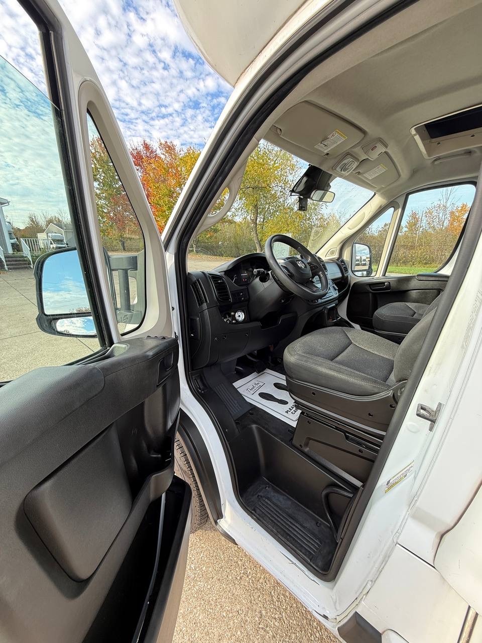 Used 2022 RAM ProMaster 3500 FWD image 12