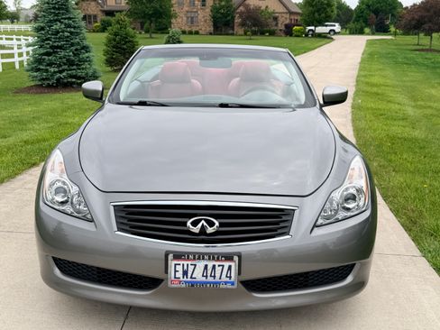 Used 2009 INFINITI G37 Convertible w/ Premium Pkg RWD image 6
