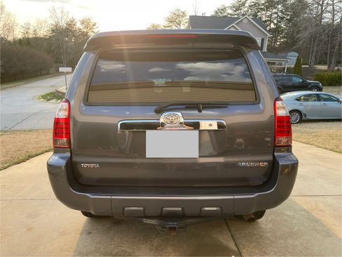 Used 2008 Toyota 4Runner Sport image 8