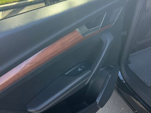 Used 2021 Audi Q5 2.0T Premium Plus image 5