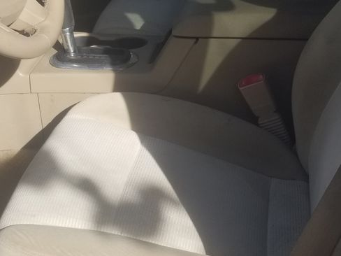 Used 2008 Ford Explorer XLT image 6