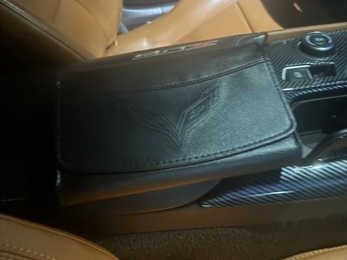 Used 2016 Chevrolet Corvette Z06 w/ 2LZ Preferred Equipment Group RWD image 17