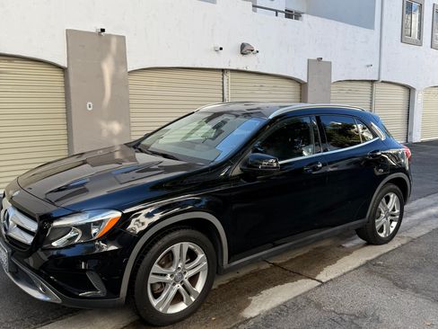 Used 2015 Mercedes-Benz GLA 250 4MATIC image 4