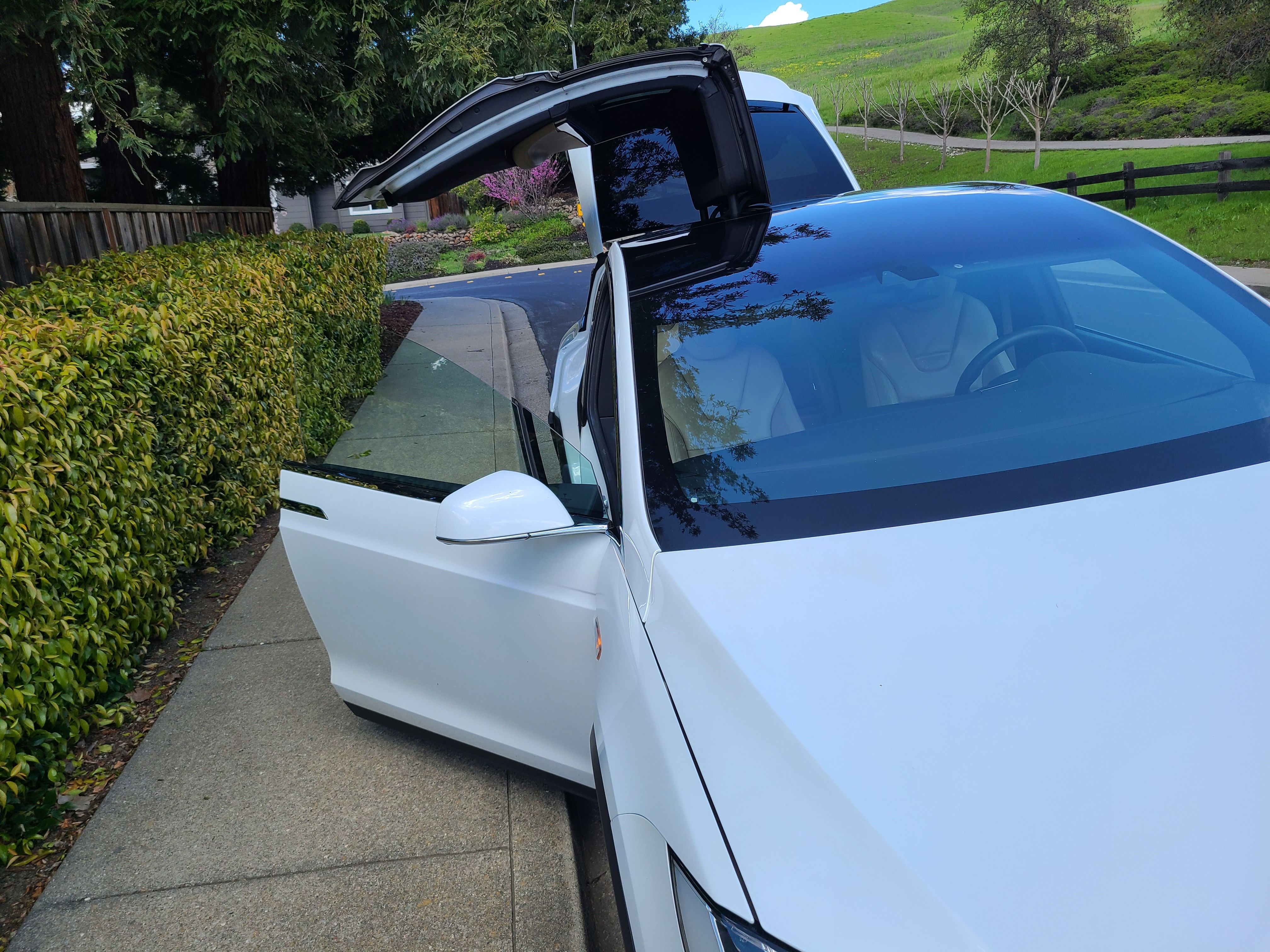Used 2016 Tesla Model X 75D AWD/4WD image 5