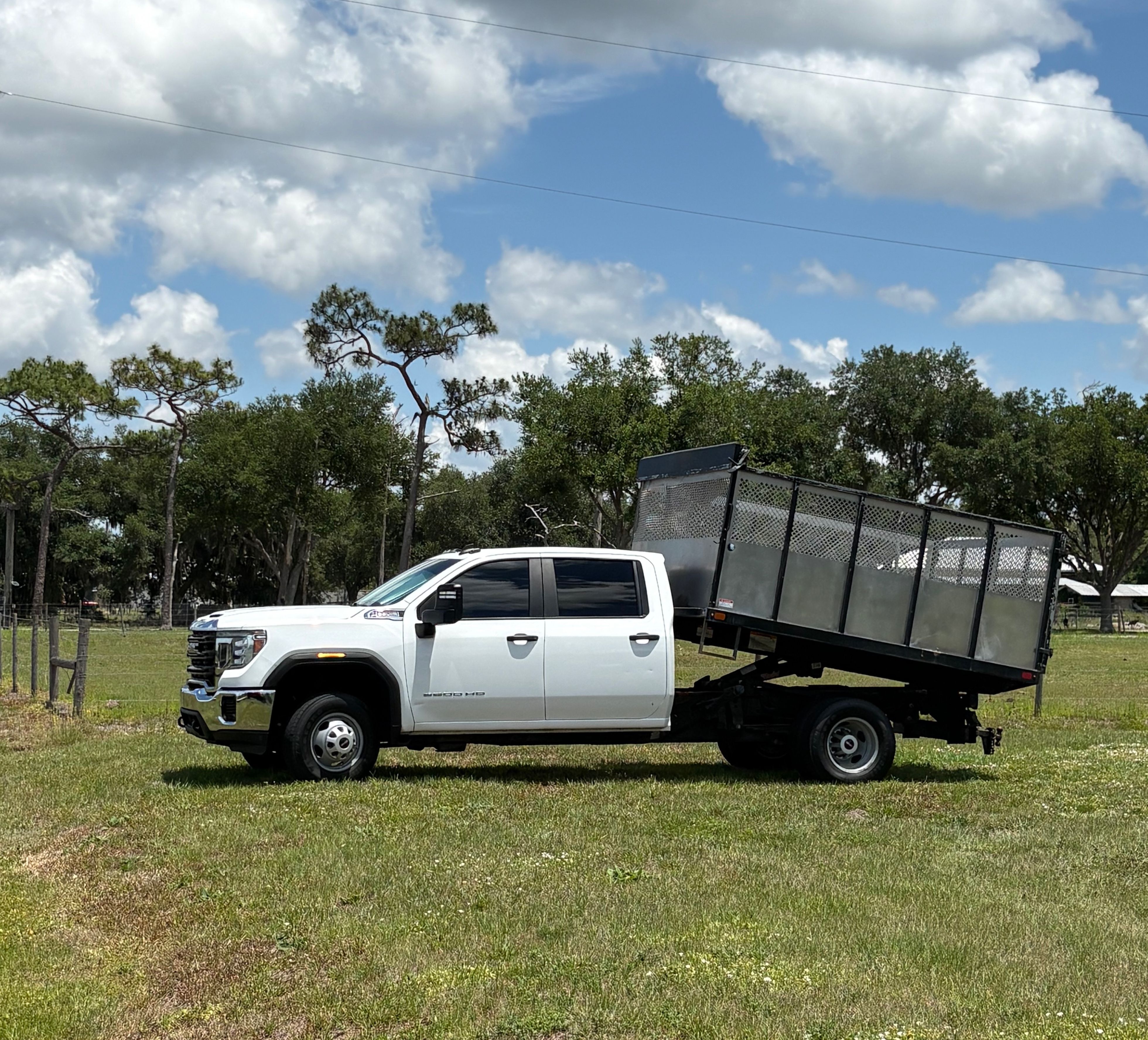 Used 2020 GMC Sierra 3500 2WD Crew Cab w/ Convenience Package image 1