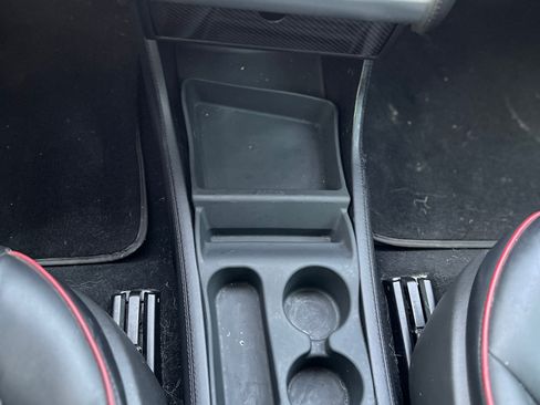 Used 2013 Tesla Model S Performance image 13