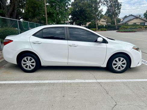 Used 2014 Toyota Corolla L FWD image 10