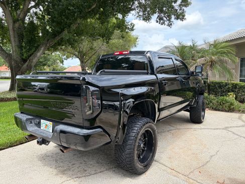 Used 2015 Toyota Tundra 1794 Edition AWD/4WD image 5