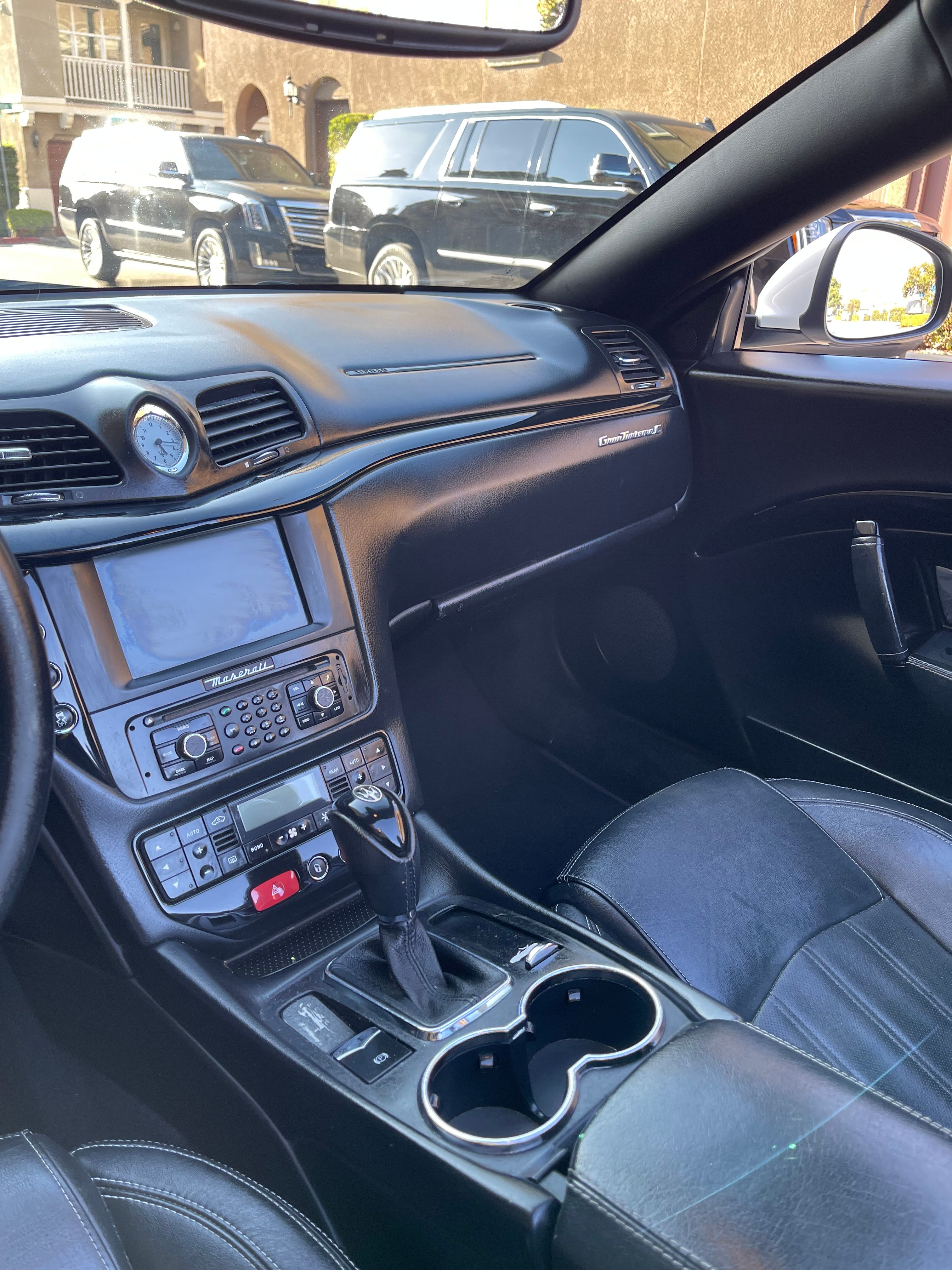 Used 2012 Maserati GranTurismo Convertible RWD image 28