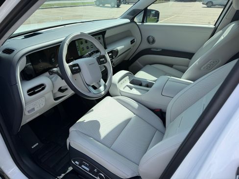 Used 2026 Hyundai Palisade Calligraphy FWD image 8