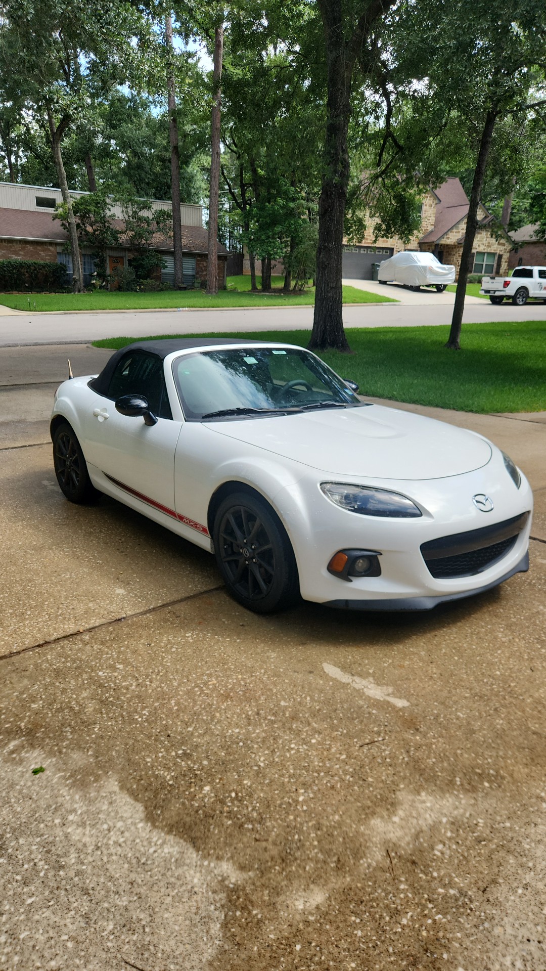 Used 2015 MAZDA MX-5 Miata Club RWD image 4