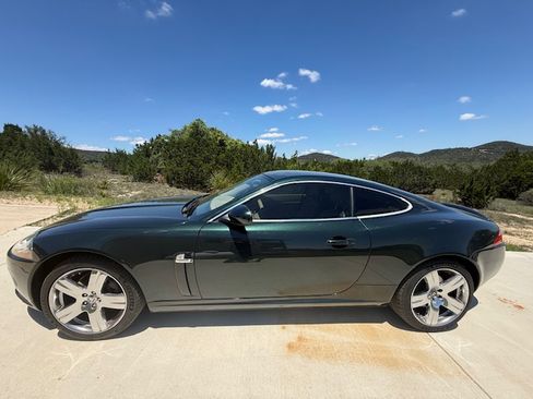 Used 2009 Jaguar XK Coupe RWD image 1