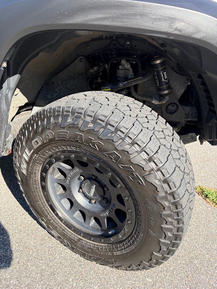 Used 2022 Toyota Tacoma TRD Off-Road w/ TRD Premium Off Road Package AWD/4WD image 20