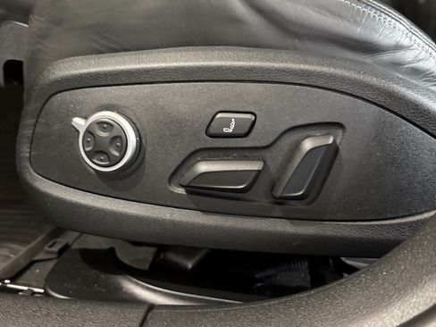 Used 2023 Audi S4 Premium Plus AWD/4WD image 23