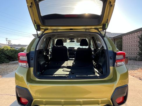 Used 2021 Subaru Crosstrek 2.0i AWD/4WD image 6
