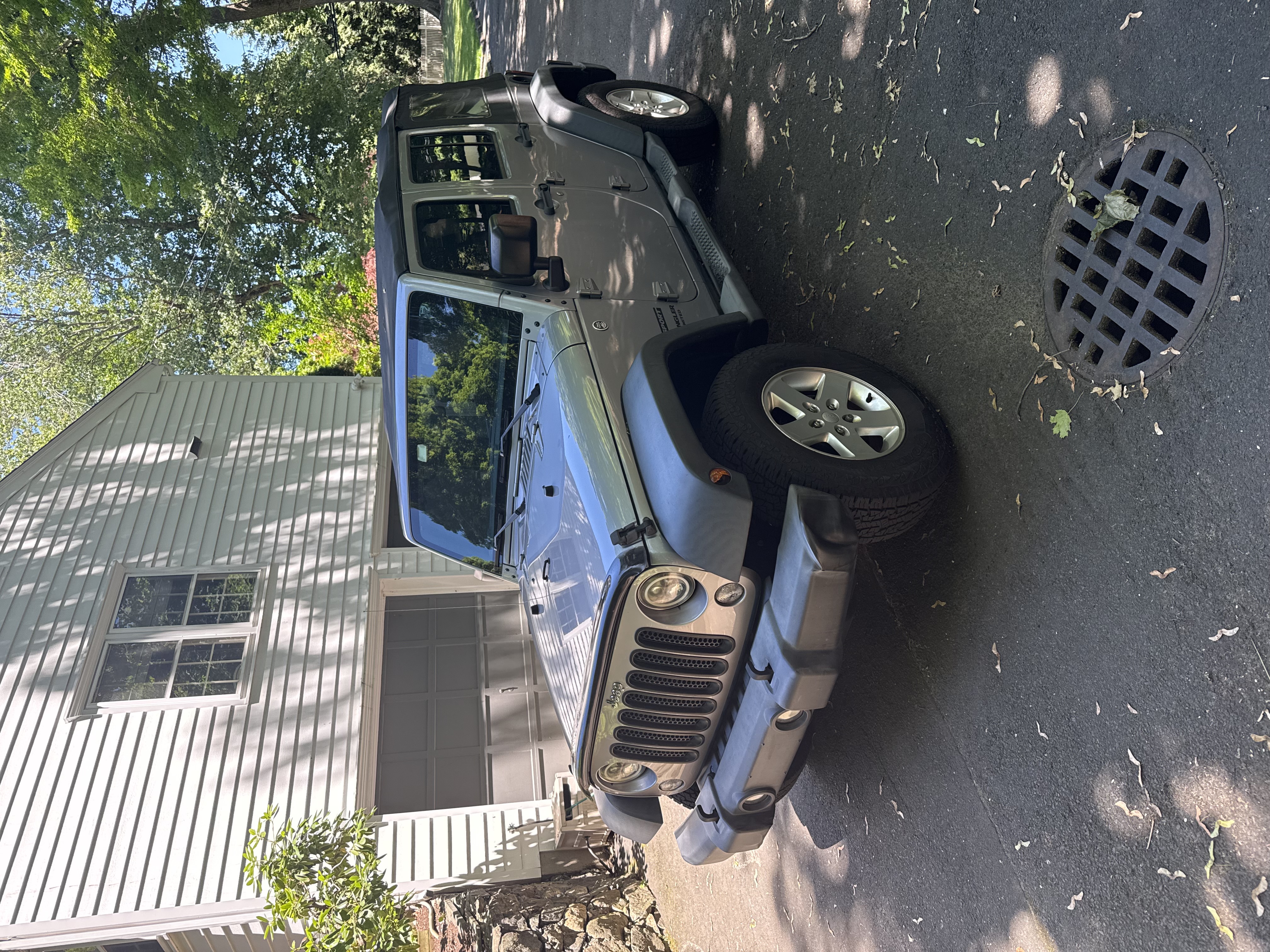 Used 2016 Jeep Wrangler Unlimited Sport AWD/4WD image 6