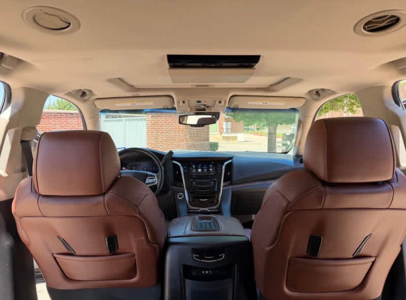 Used 2016 Cadillac Escalade Luxury RWD image 15