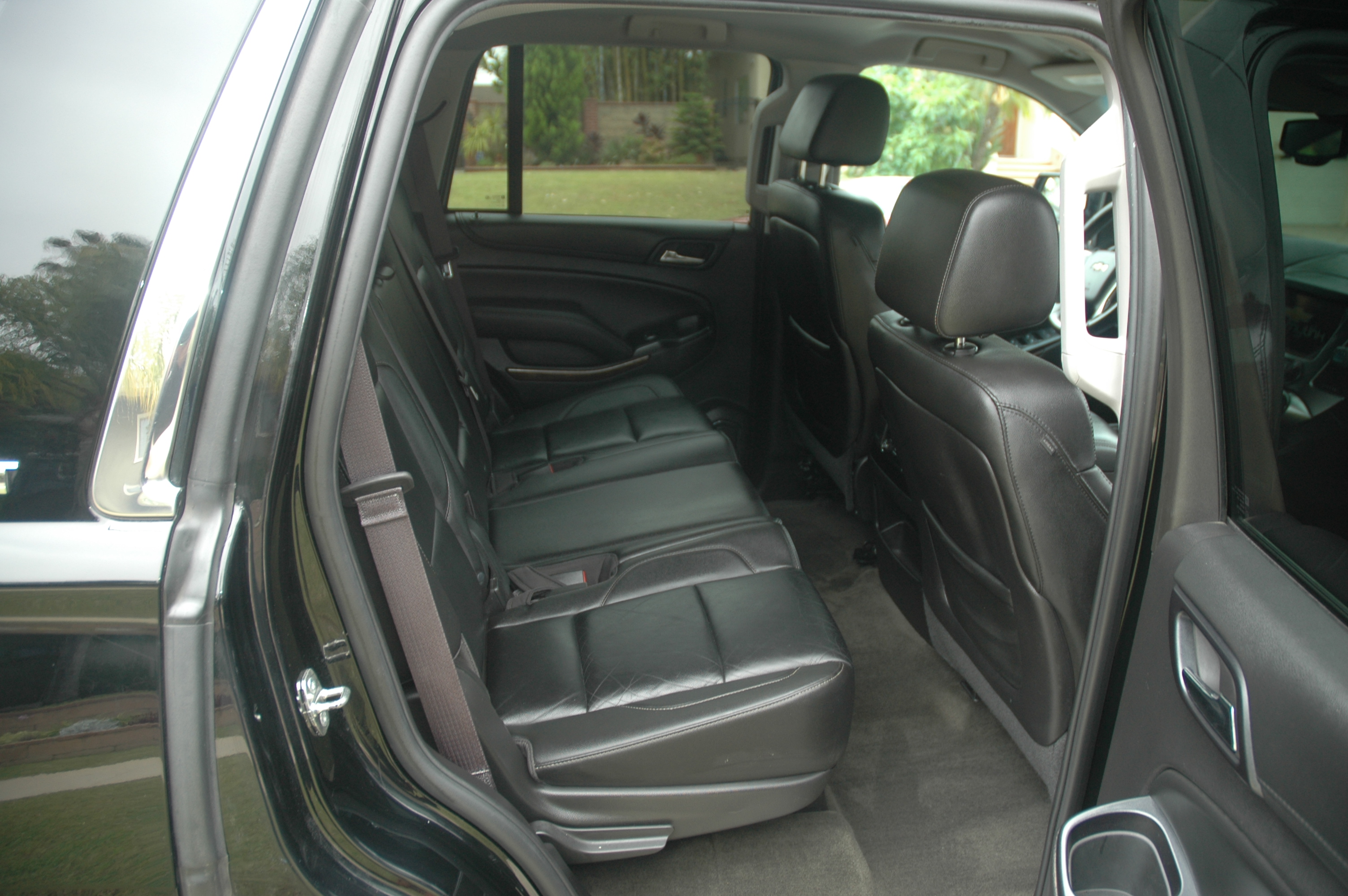 Used 2015 Chevrolet Tahoe LT RWD image 14