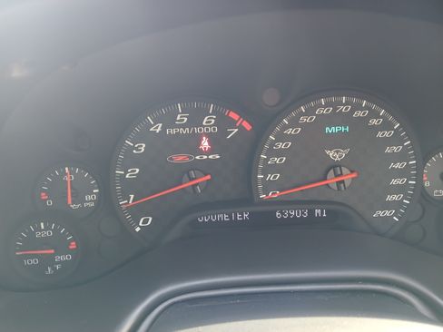 Used 2004 Chevrolet Corvette Z06 w/ Z06 Preferred Equipment Group image 14