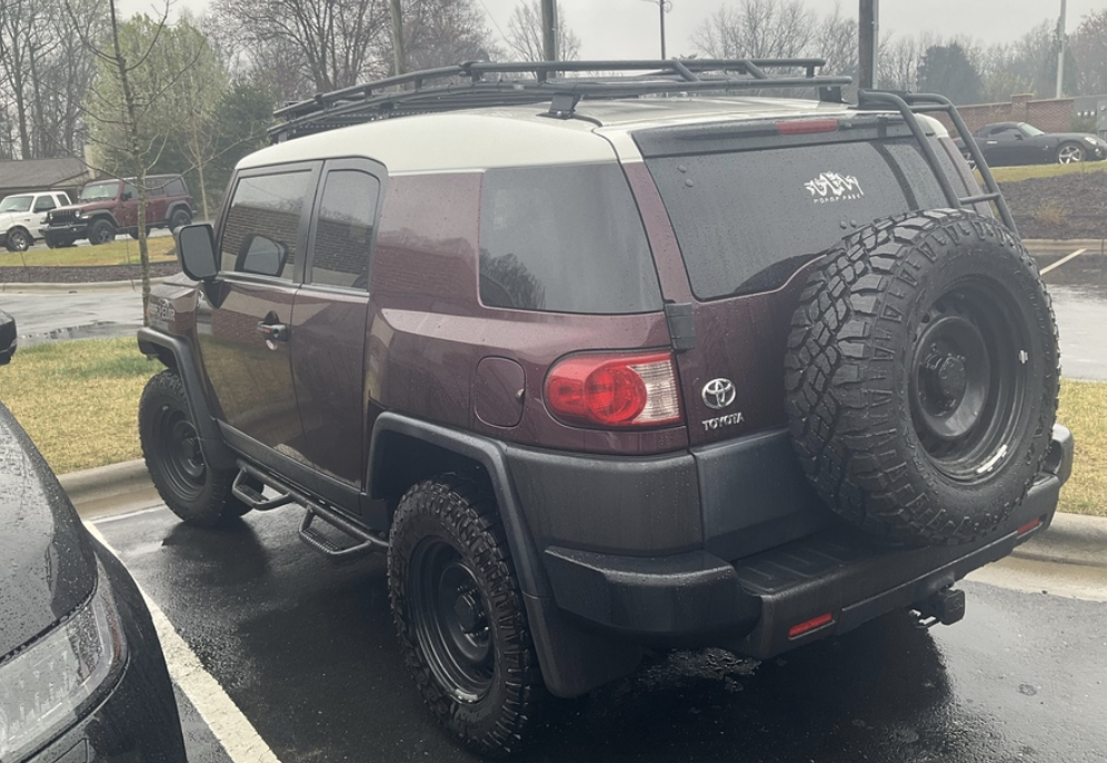 Used 2007 Toyota FJ Cruiser 4WD w/ Convenience Pkg image 19