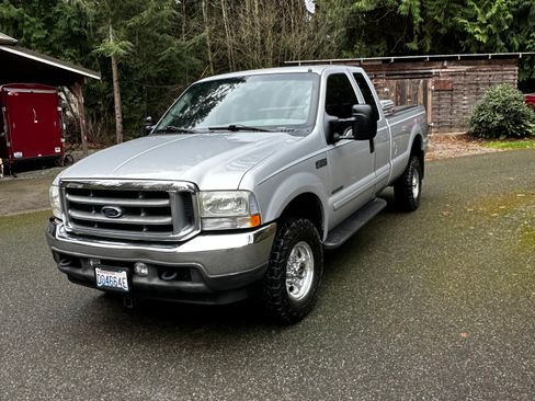 Used 2002 Ford F350 4x4 SuperCab Super Duty image 4