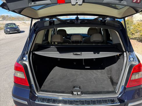 Used 2012 Mercedes-Benz GLK 350 2WD image 8