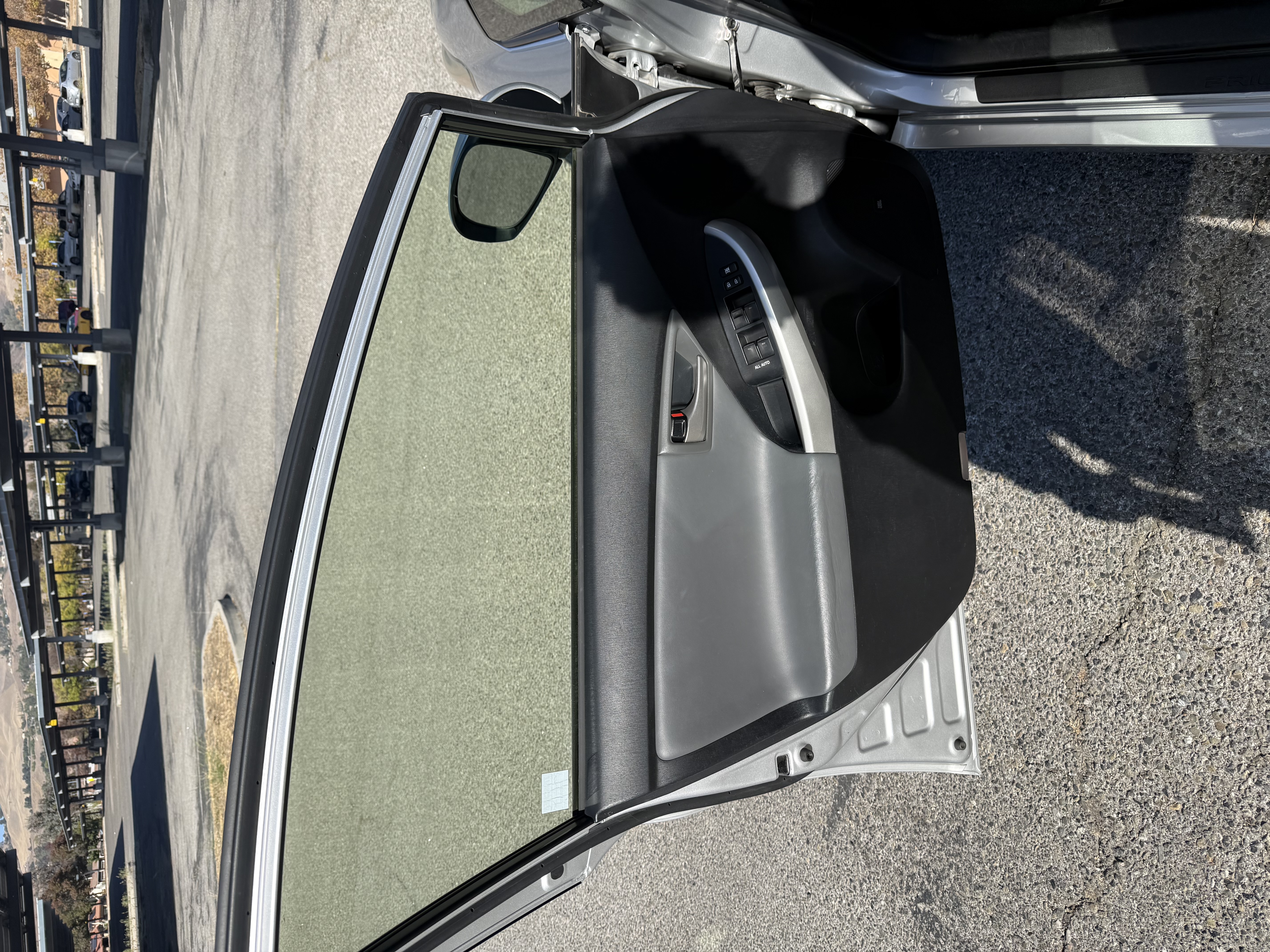 Used 2015 Toyota Prius Four FWD image 23